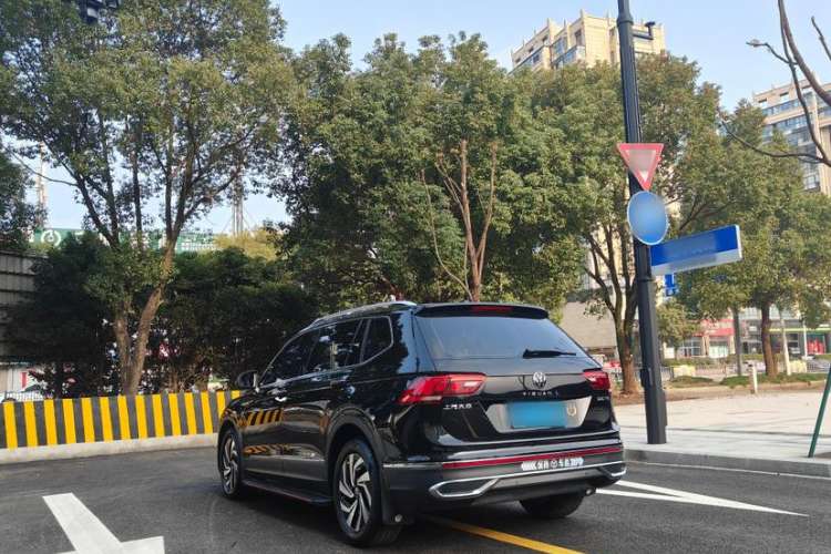 Used Volkswagen Tiguan L 2022 330TSI Automatic Two-Wheel Drive Smart Edition