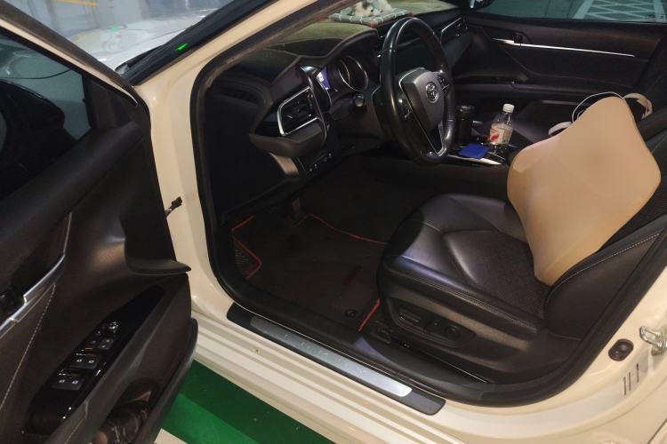 Used Toyota Camry 2019 Dual-Engine 2.5HS FENGSHANG Edition China VI Standard