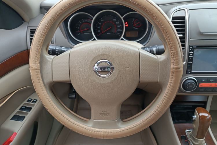 Used Nissan Sylphy 2009 1.6XL Automatic Luxury Sunroof Edition
