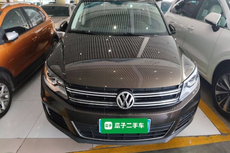 Used Volkswagen Tiguan 2015 2.0 TSI Automatic All-Wheel Drive Luxury Edition