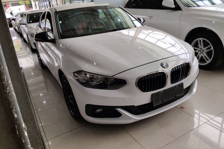 Used BMW 1 Series 2017 118i Fashion Model Exterior 1