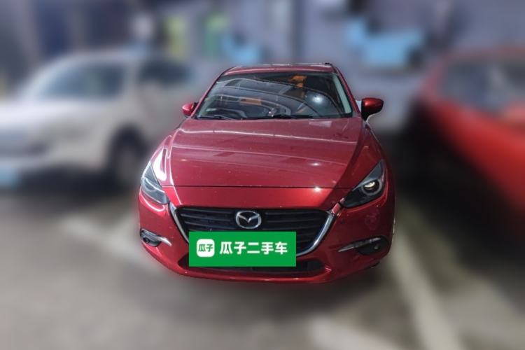 Used Mazda 3 Axela 2017 Sedan 1.5L Automatic Luxury Model Emission Standard China V
