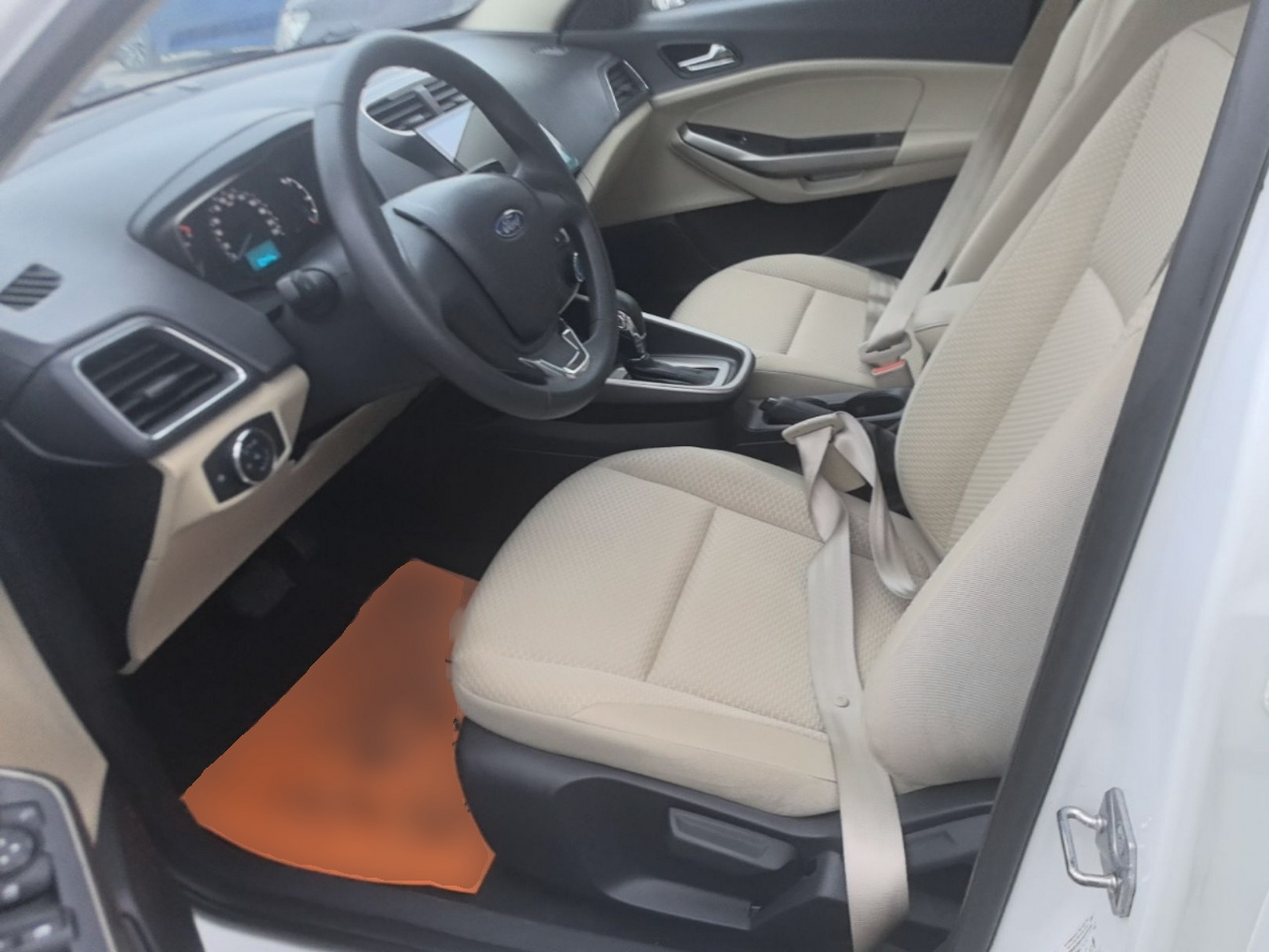 Avant de la voiture