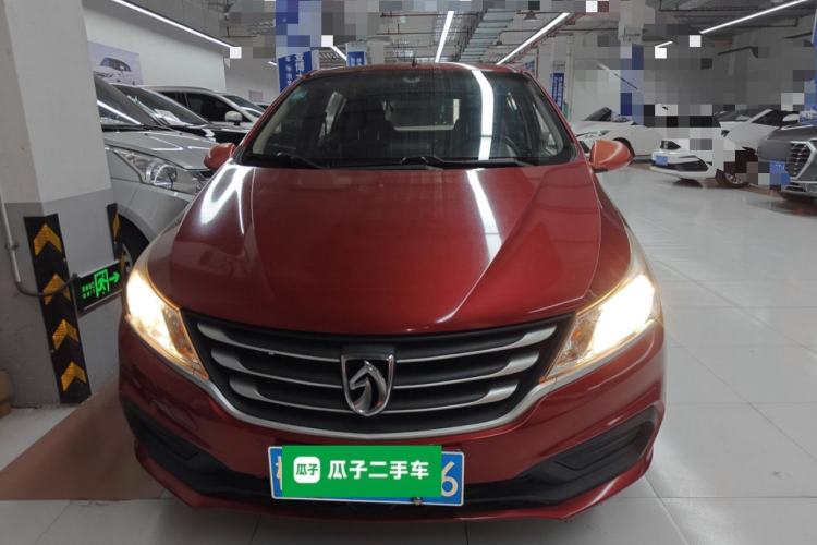 Used Baojun 310 2016 1.2L manual Comfort trim level
