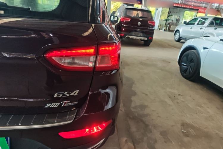 Used GAC Trumpchi GS4 2015 200T G-DCT Comfort Edition
