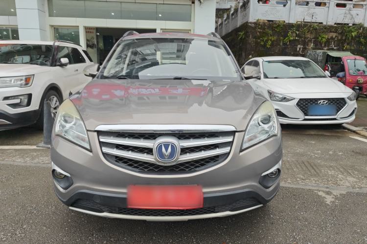 Used CHANGAN CS35 2015 1.6L Manual Luxury Model China IV Standard Exterior 1