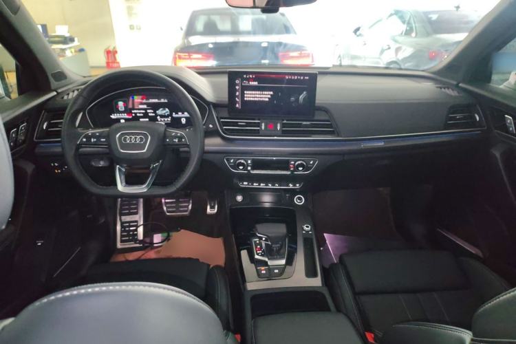 Used Audi Q5L 2025 quattro 45th Anniversary Edition 45 TFSI Luxury Dynamic Model