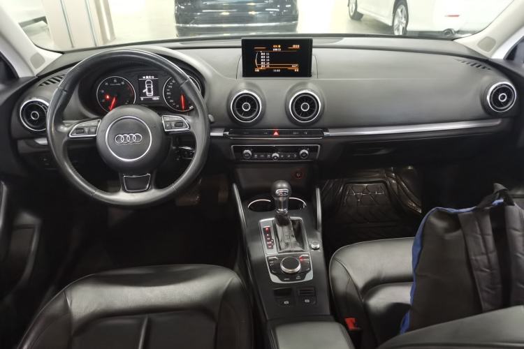 Used Audi A3 2014 Sportback 35 TFSI Automatic Comfort Model

