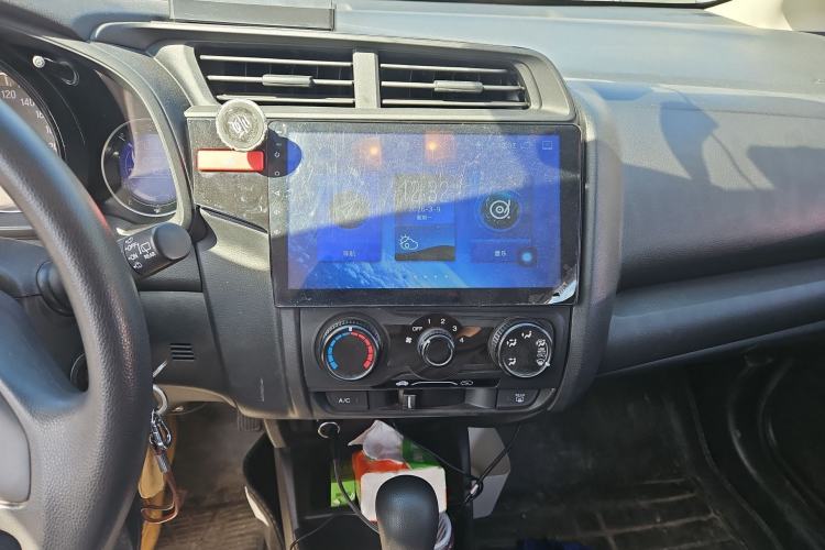 Used Honda Fit 2016 1.5L LXS CVT Comfort Sunroof Version
