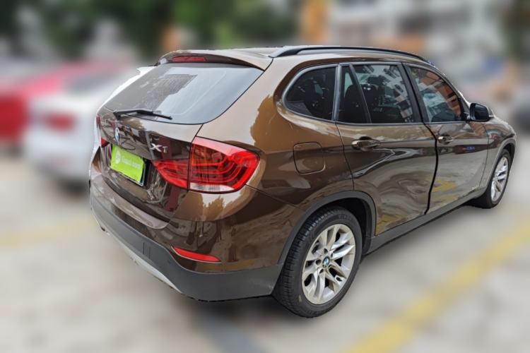Used BMW X1 2015 sDrive18i Fashion Upgrade Edition Rear Right 45 Deg