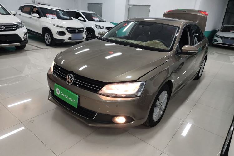 Used Volkswagen Sagitar 2014 Revised Version 1.4TSI Automatic Luxury Edition