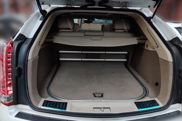 Used Cadillac SRX 2014 3.0L Elite Model
