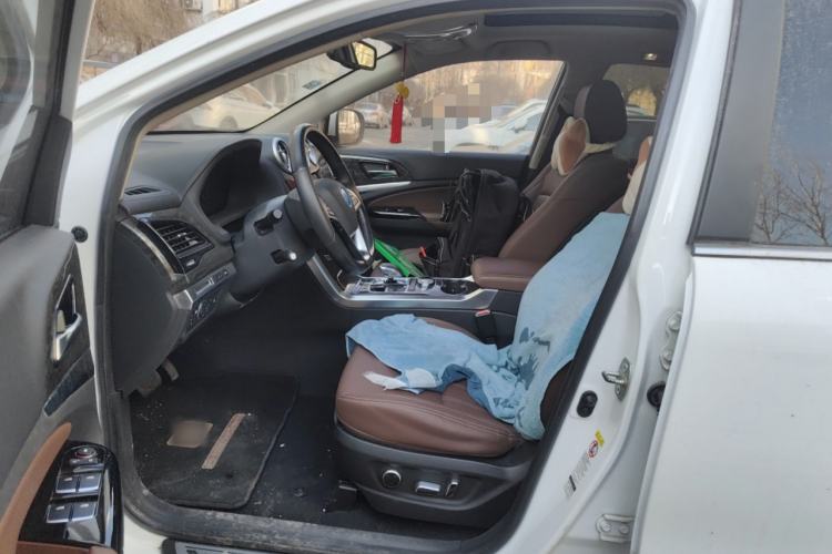 Used BYD Tang New Energy 2017 2.0T All-Wheel Drive Hyatt Model
