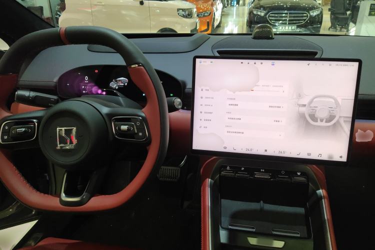 Used Zeekr 007GT 2025 Rear-Drive Intelligent Driving Version 75 kWh Center Console