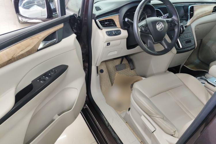 Used Buick GL8 2017 ES 28T Comfort Model China V Standard
