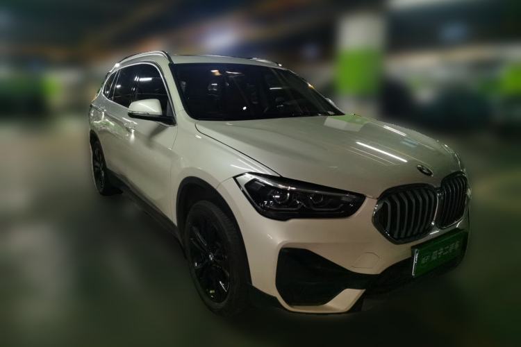 Used BMW X1 2020 sDrive20Li Fashion Model Front Right 45 Deg