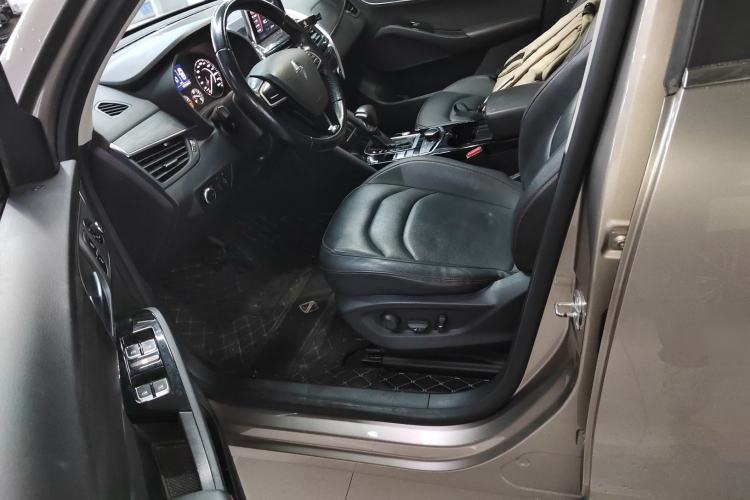 Used BORGWARD BX5 2017 20TGDI Automatic Two-Wheel Drive Pioneer Edition