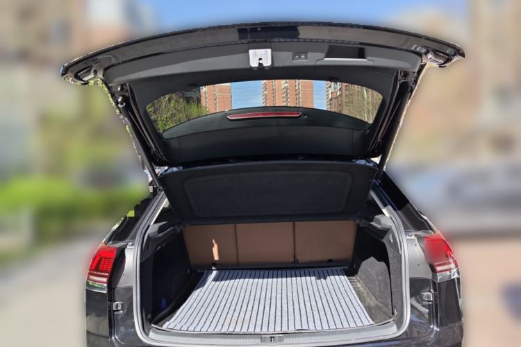 Used Volkswagen Teramont X 2019 530 V6 Four-Wheel Drive Prestige Luxury Edition Trunk