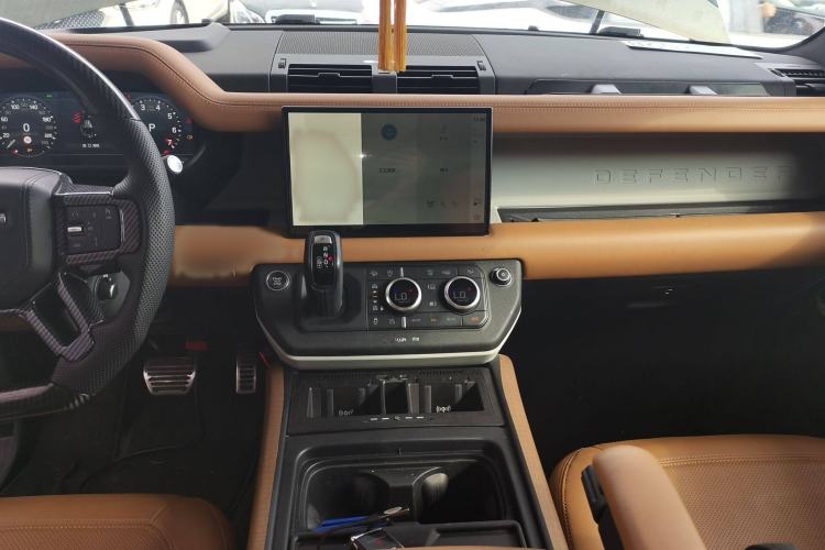 Used Land Rover Defender 2023 110 3.0T P400 Dark Edition
