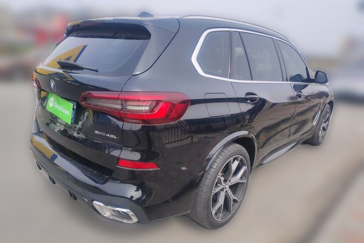Used BMW X5 2022 xDrive 40Li M Sport Package
