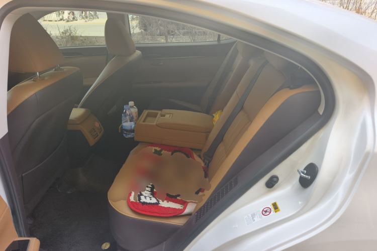 Used Lexus ES 2015 300h Comfort Edition