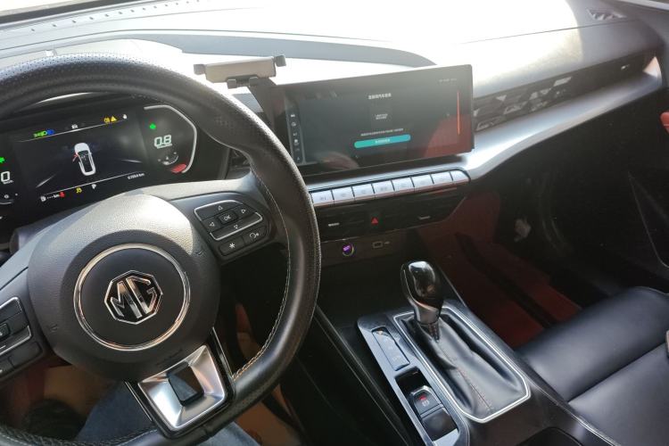 Used MG 5 2021 180 DVVT CVT Youth Luxury Edition