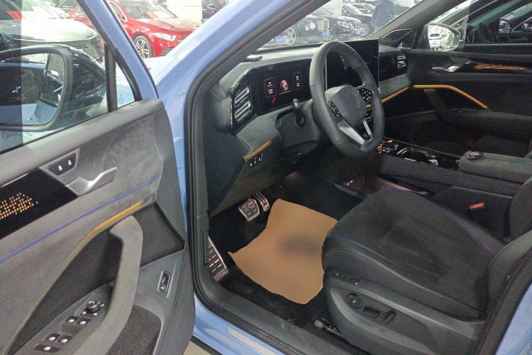 Used Volkswagen Tiguan L 2024 PRO 380TSI Four-Wheel Drive R-Line Prestige Edition
