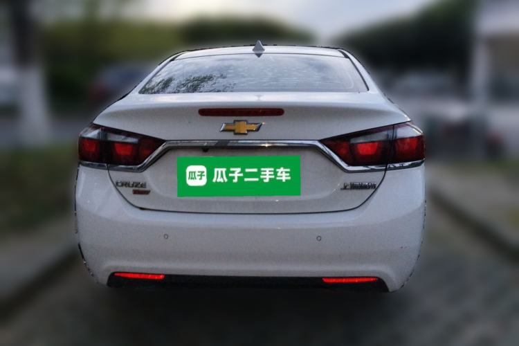 Used Chevrolet Cruze 2015 1.4T DCG Luxury Edition Rear