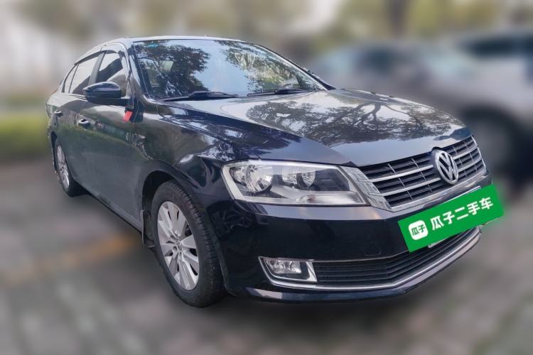 Used Volkswagen Lavida 2013 Restyled Classic 1.6L Manual Comfort Edition