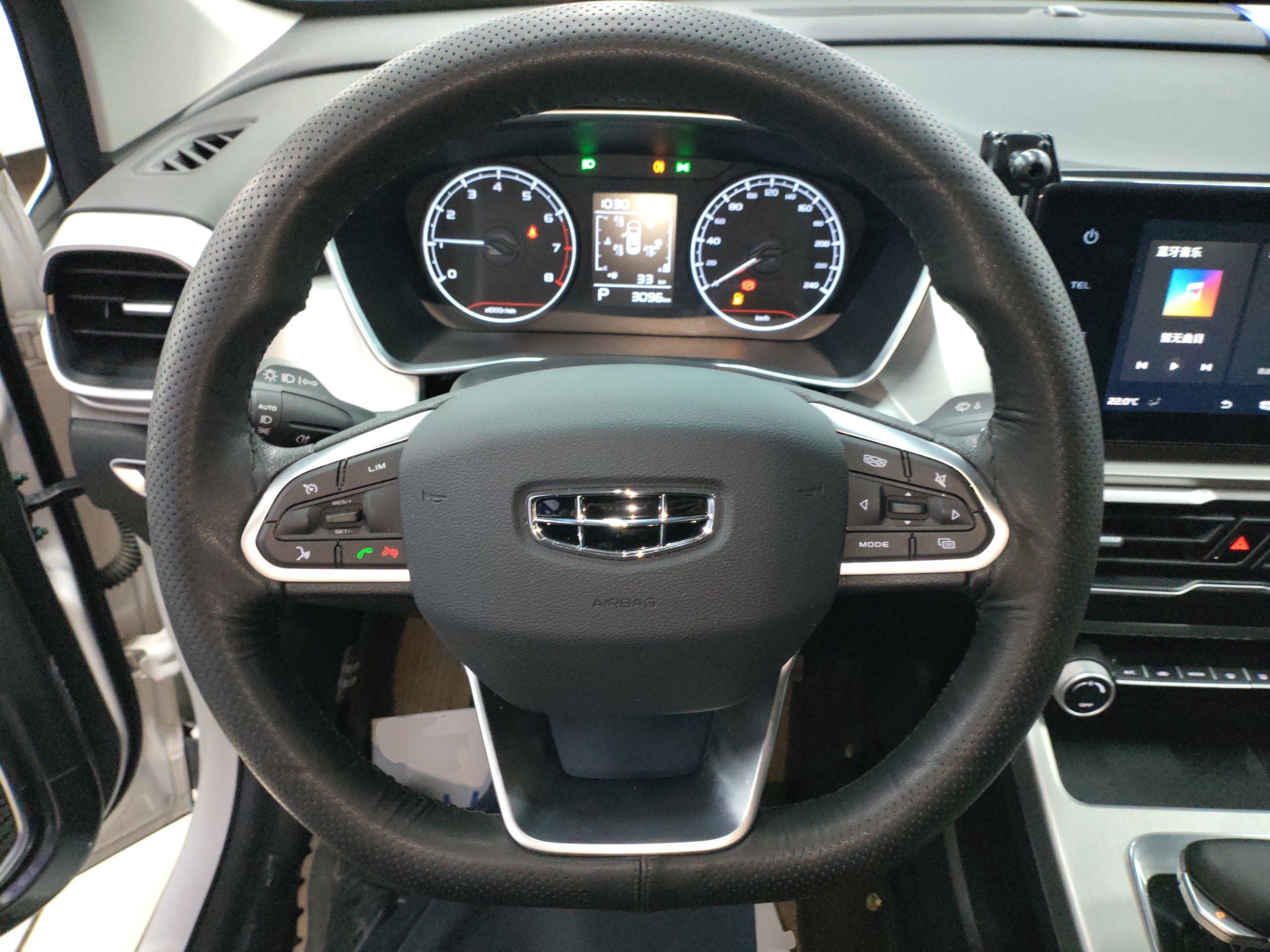 Geely Auto Coolray 2024 1.5T DCT Longteng Edition — снимка 14