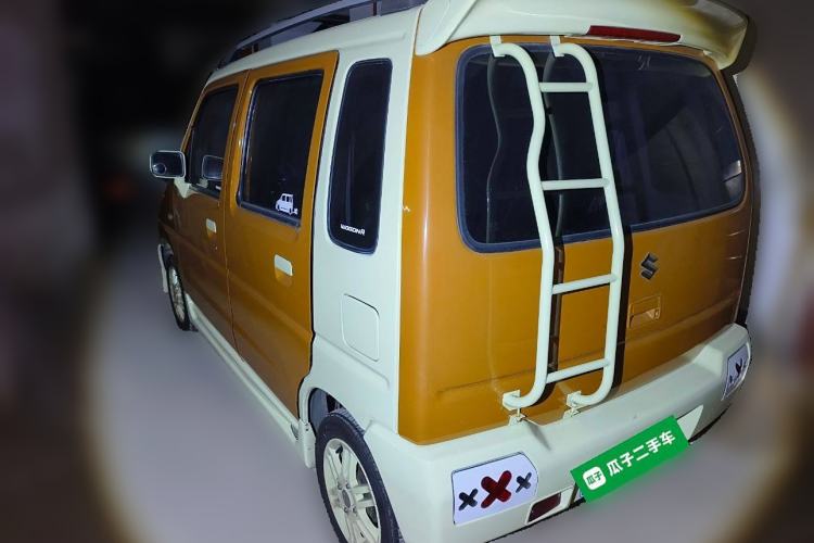 Used Suzuki Wagon R 2015 1.0L Manual Comfort Model
