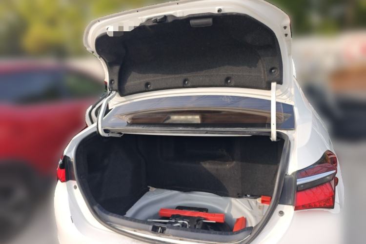 Used Toyota Corolla 2017 Revised Dual-Engine 1.8L E-CVT Elite Edition Trunk