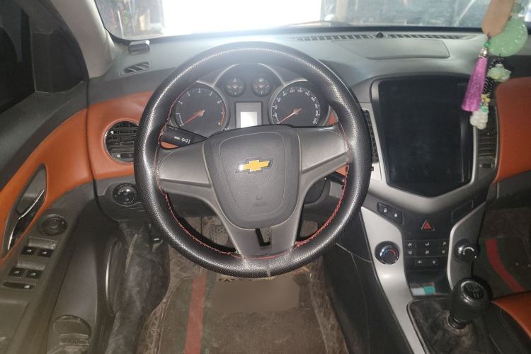 Used Chevrolet Cruze 2012 1.6L SL MT