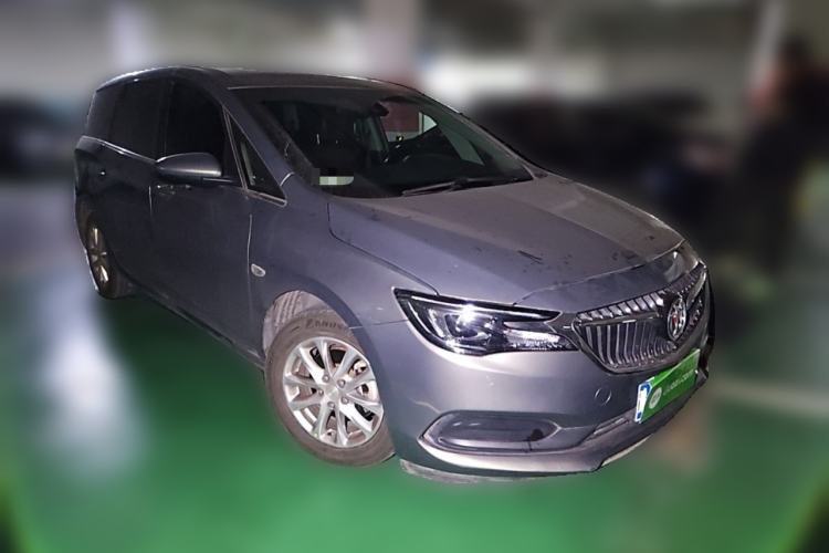 Used Buick GL6 2018 18T 6-Seater Luxury Model Front Right 45 Deg