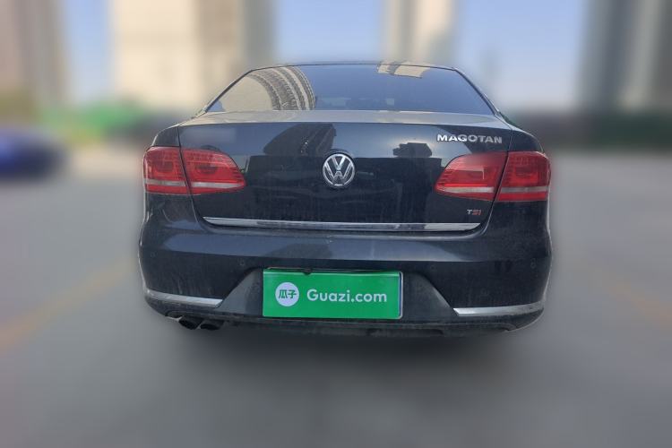 Used Volkswagen Magotan 2015 1.8TSI Luxury Model Rear