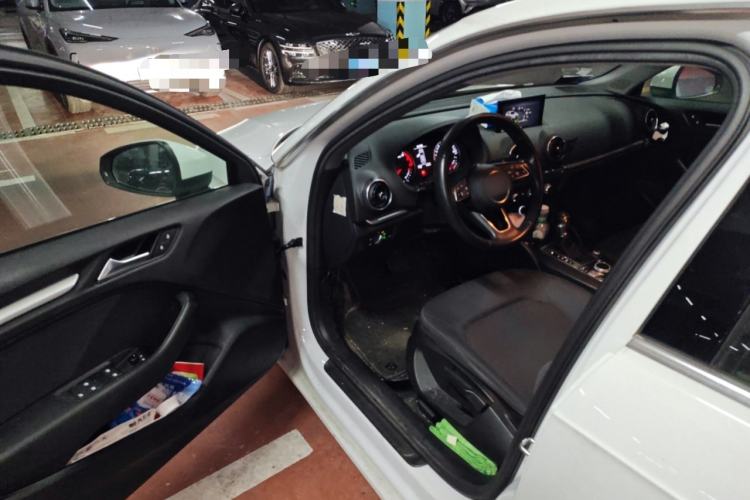 Used Audi A3 2018 30th Anniversary Edition Sportback 35 TFSI Ambition Model
