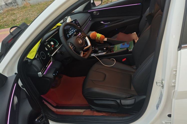 Used Hyundai Elantra 2023 1.5L CVT GLX Elite Edition
