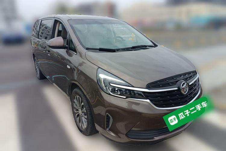 Used Buick GL8 2022 Land Cruiser Executive Class 652T Comfort Model Front Right 45 Deg