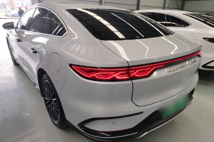 Used BYD Han 2024 DM-i Glory Edition 121KM Prestige Model
