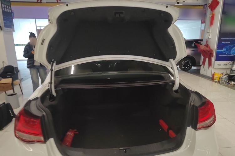 Used Chevrolet Malibu 2016 2.0L Automatic Luxury Edition