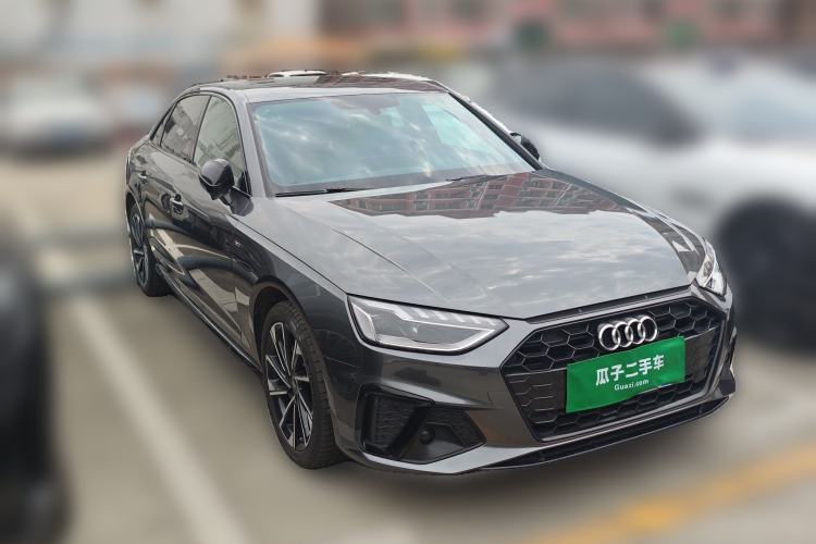 Used Audi A4L 2023 40 TFSI Luxury Dynamic Model
