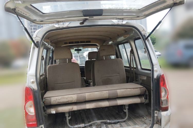 Used Wuling Rongguang 2012 1.5L Extended Basic Version Trunk