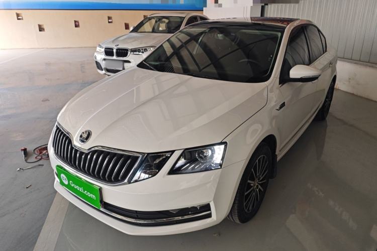 Used Skoda Octavia 2019 TSI230 DSG Luxury Edition
