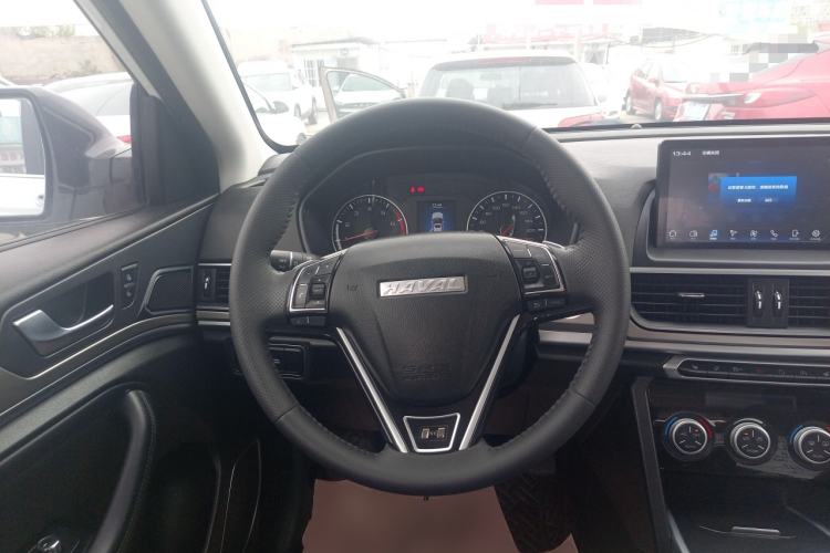 Used Haval H6 2019 Sport Edition 1.5T Automatic Two-Wheel Drive Elite Model China VI Steering Wheel