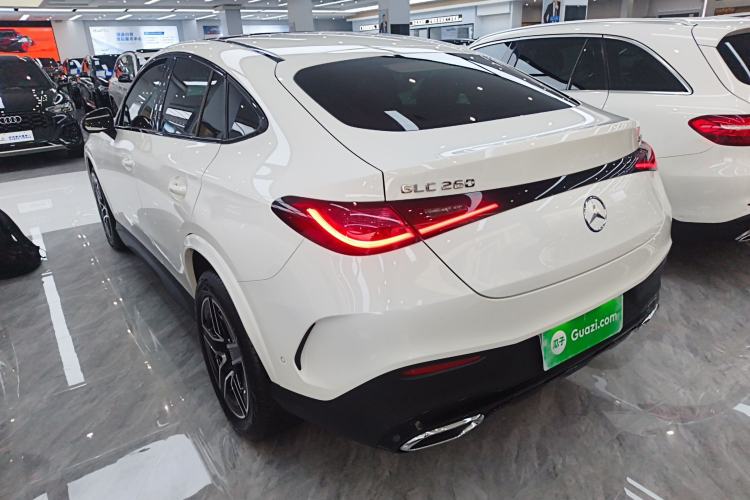 Used Mercedes-Benz GLC Coupe 2024 GLC 260 4MATIC Coupe SUV
