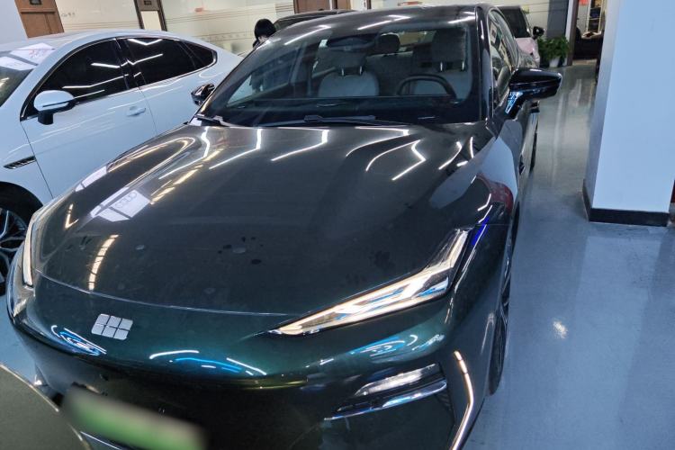 Used Geely Galaxy E8 2025 700 km Long-Range Intelligent Driving Version