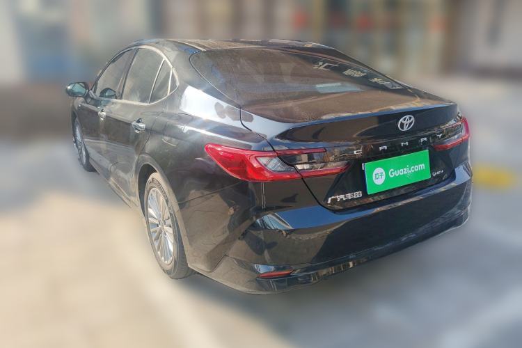 Used Toyota Camry 2024 Dual-Motor 2.0 HGVP Luxury Edition
