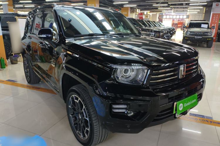 Used Tank 700 New Energy 2024 Hi4-T Extreme Edition Front Right 45 Deg