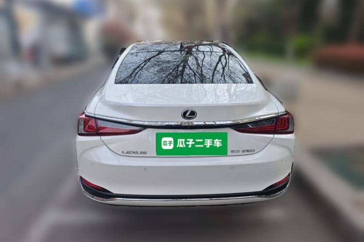 Used Lexus ES 2020 260 Deluxe Edition