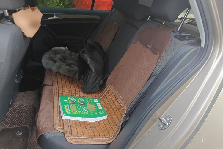 Used Volkswagen Golf 2015 1.6L Automatic Comfort Model
